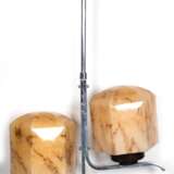 Art Deco-Deckenlampe, 2-flammig, verchromtes Gestell, 2 marmorierte, sechskantige Glasschirme, 55x40x16 cm - photo 1