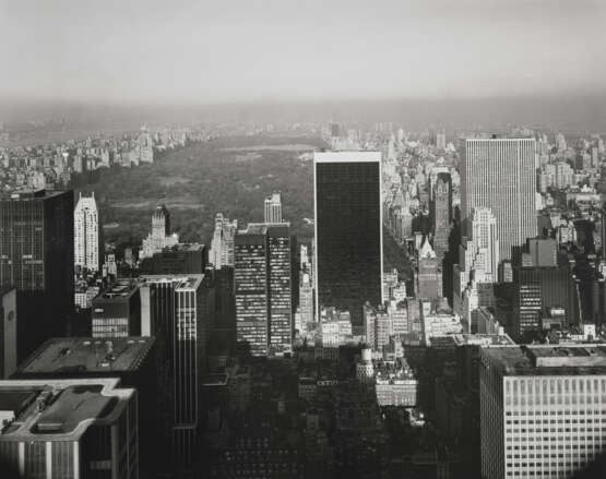 NICHOLAS NIXON (B. 1947) - photo 1 NICHOLAS NIXON (B. 1947) - photo 1