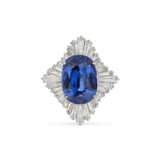 SAPPHIRE AND DIAMOND RING - photo 3