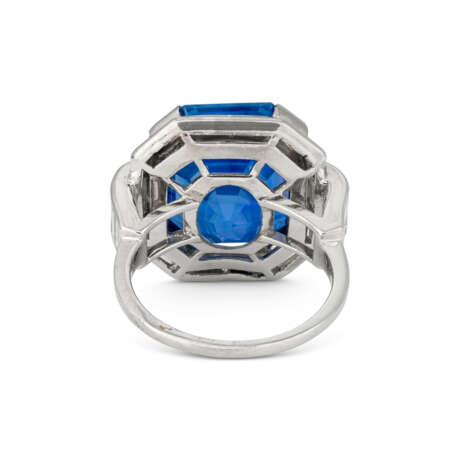 SAPPHIRE AND DIAMOND RING - photo 4