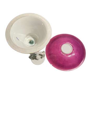 Vase à fruits figuratif Tazza en porcelaine royale de Copenhague du 19ème siècle. Biscuit (porcelain) Empire 19th century - Foto 6 Vase à fruits figuratif Tazza en porcelaine royale de Copenhague du 19ème siècle. Biscuit (porcelain) Empire 19th century - Foto 6