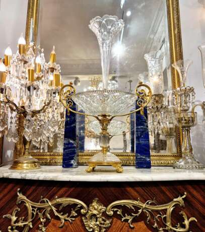Baccarat Cut Crystal Centerpiece Mounted on Chiseled Gilt Bronze 19th Century Crystal bronze Napoleon III 19th century - photo 8