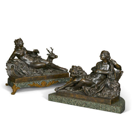 A PAIR OF PATINATED BRONZE FIGURES OF DIANA AND ORPHEUS - фото 1