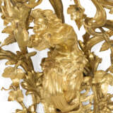 A LARGE PAIR OF ORMOLU SIX-LIGHT WALL SCONCES - photo 3