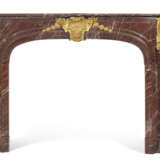A FRENCH ORMOLU-MOUNTED ROUGE GRIOTTE MARBLE FIRE-SURROUND - фото 1