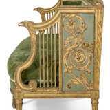 A FRENCH GILTWOOD AND GRAY-PAINTED CANAPE - фото 2