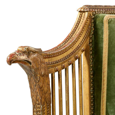 A FRENCH GILTWOOD AND GRAY-PAINTED CANAPE - фото 4