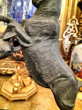 Dynamic Animal Sculpture of Goats in Bronze 20th Century Bronce Empire 20th century - photo 20