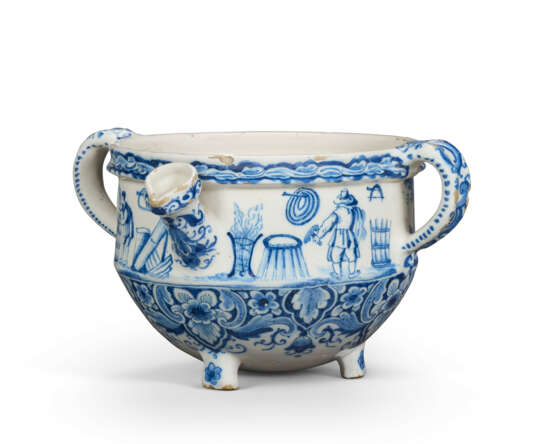 A DUTCH DELFT BLUE AND WHITE TWO-HANDLED CREAM-BOWL - Foto 1 A DUTCH DELFT BLUE AND WHITE TWO-HANDLED CREAM-BOWL - Foto 1
