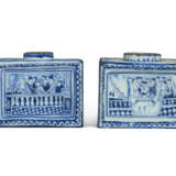 TWO DUTCH DELFT BLUE AND WHITE TEACADDIES - photo 2
