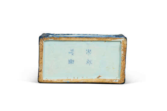 TWO DUTCH DELFT BLUE AND WHITE TEACADDIES - photo 6