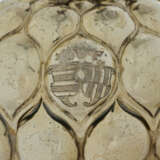 COUPE ET SON COUVERCLE ALLEMANDS DITE 'TRAUBENPOKAL' EN VERMEIL ET ARGENT - фото 2