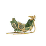 A RARE JEWELLED GOLD-MOUNTED NEPHRITE MINIATURE MODEL OF A SLEIGH - Foto 5