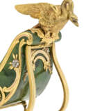 A RARE JEWELLED GOLD-MOUNTED NEPHRITE MINIATURE MODEL OF A SLEIGH - Foto 3