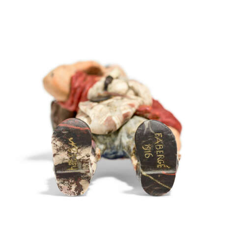 A VERY RARE AND IMPORTANT HARDSTONE MODEL OF A STREET PAINTER - Foto 7 A VERY RARE AND IMPORTANT HARDSTONE MODEL OF A STREET PAINTER - Foto 7