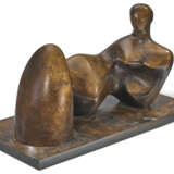 HENRY MOORE (1898-1986) - Foto 3