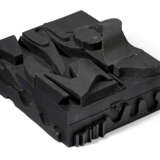 LOUISE NEVELSON (1899-1988) - Foto 1
