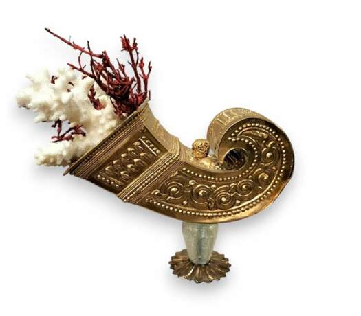 Unique Elephant Statue in Bronze with Coral 20th Century Bronce Other style 20th century - photo 8 Unique Elephant Statue in Bronze with Coral 20th Century Bronce Other style 20th century - photo 8