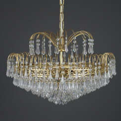 Prunkvoller Deckenlüster - 2. Hälfte 20. Jh., verg…