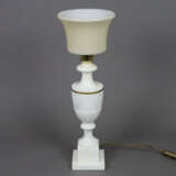 Tischlampe - auf zweistufigem rechteckigem Sockel … - фото 1