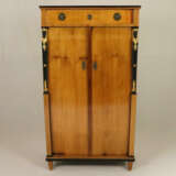 Biedermeier-Schrank - 19.Jh., Kirschbaum, rechteck… - photo 1