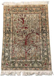 Hereke Seidenteppich mit Lebensbaum-Motiv - 20. Jh…