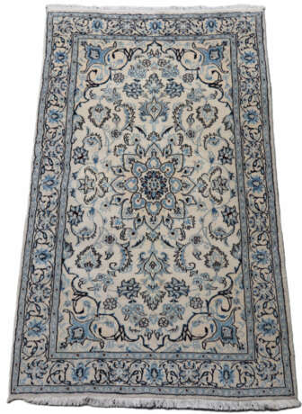 Orientbrücke - 20. Jh., Wolle auf Wolle, handgeknü… - photo 1 Orientbrücke - 20. Jh., Wolle auf Wolle, handgeknü… - photo 1