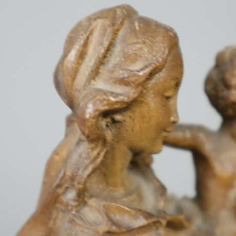 Holzfigur "Madonna mit Kind" - 20. Jahrhundert, Ho… - photo 2