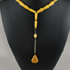 Islamische Gebetskette - Misbaha, keilförmige Perl…