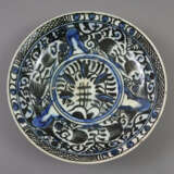 Fayence-Teller - Persien, 17./18.Jh., Fayence, sch… - photo 1