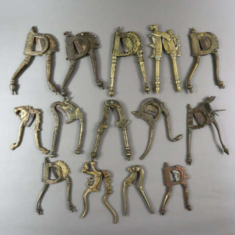 Konvolut Betelnussschneider - 14 Stück, Indien /Sü… - photo 1 Konvolut Betelnussschneider - 14 Stück, Indien /Sü… - photo 1