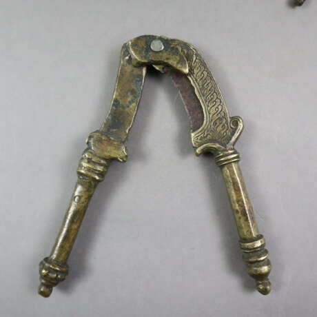 Konvolut Betelnussschneider - 14 Stück, Indien /Sü… - photo 2 Konvolut Betelnussschneider - 14 Stück, Indien /Sü… - photo 2