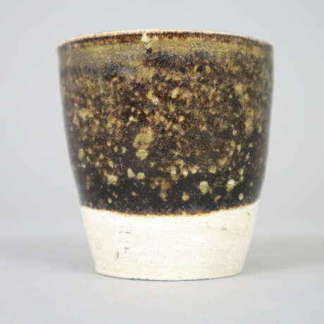 Weinbecher vom Typ Jianyao - Steinzeug mit dunkelb… - Foto 2 Weinbecher vom Typ Jianyao - Steinzeug mit dunkelb… - Foto 2