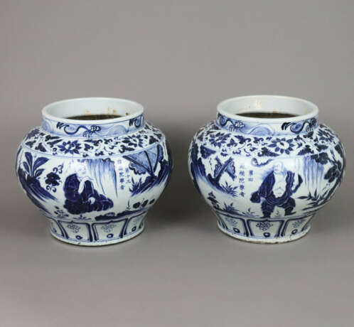 Ein Paar blau-weiße Cachepots im Kangxi-Stil - Chi… - фото 1 Ein Paar blau-weiße Cachepots im Kangxi-Stil - Chi… - фото 1