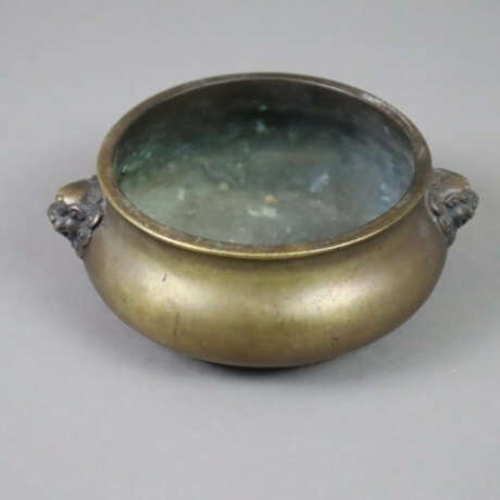 Weihrauchbrenner aus Bronze - China, Qing-Zeit, pa… - фото 1 Weihrauchbrenner aus Bronze - China, Qing-Zeit, pa… - фото 1