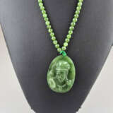 Kette mit Anhänger aus Nephrit-Jade - China, Kugel… - Foto 1