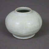 Kleiner Schultertopf - Porzellanscherben mit weiße… - Foto 1