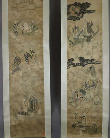 Ein Paar chinesische Rollbilder - Diverse Gottheit… - фото 1 Ein Paar chinesische Rollbilder - Diverse Gottheit… - фото 1