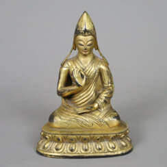Figur des Lama Tsongkhapa - sinotibetisch, Bronze,…