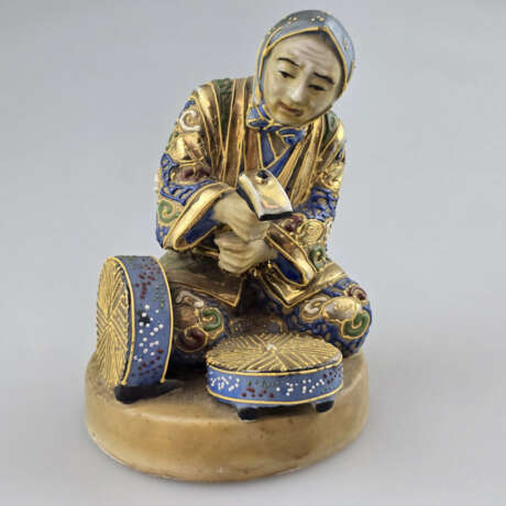 Satsuma-Figur „Metallhandwerker bei der Arbeit“ - … - фото 1 Satsuma-Figur „Metallhandwerker bei der Arbeit“ - … - фото 1