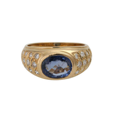 Ring mit einem Saphir von ca. 2,98 ct (punz.) oval fac., - Foto 1