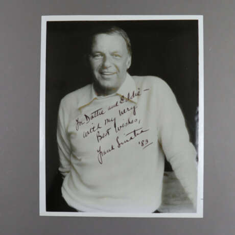Autogramm Frank Sinatra - s/w Fotografie mit Portr… - фото 2 Autogramm Frank Sinatra - s/w Fotografie mit Portr… - фото 2