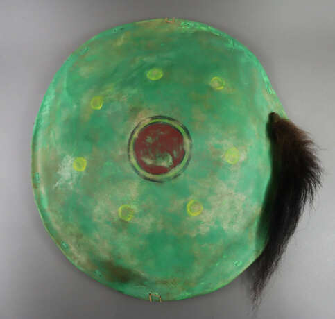 Kriegsschild - Crow Nation (Apsáalooke Nation) zug… - photo 1 Kriegsschild - Crow Nation (Apsáalooke Nation) zug… - photo 1