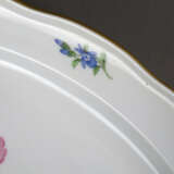 Ovalplatte mit Blumenmalerei - Meissen, 20.Jh., Po… - Foto 2