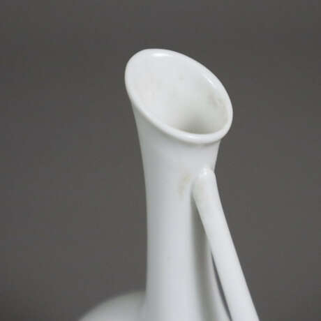 Zwei kleine Ziervasen "Schwangere Luise" und "Sieb… - photo 2 Zwei kleine Ziervasen "Schwangere Luise" und "Sieb… - photo 2