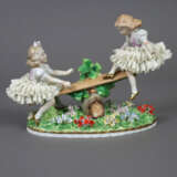 Figurengruppe "Mädchen auf der Wippe" - Sitzendorf… - Foto 1