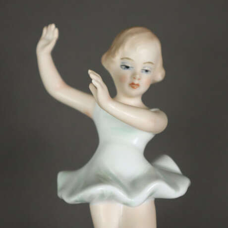 Vier Kinderfiguren - Wallendorf, 20. Jh., Porzella… - Foto 2