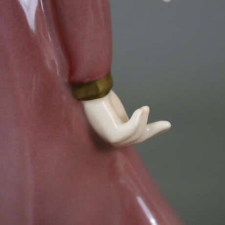 Figur "Engel" - Goebel, Keramik, polychrom bemalt,… - фото 2 Figur "Engel" - Goebel, Keramik, polychrom bemalt,… - фото 2