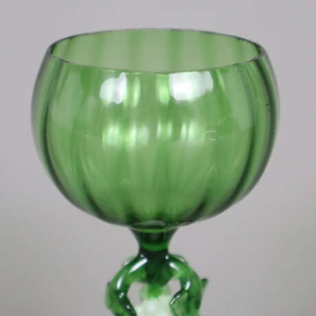 Satz von fünf filigranen Römergläsern - grünes Gla… - Foto 1 Satz von fünf filigranen Römergläsern - grünes Gla… - Foto 1