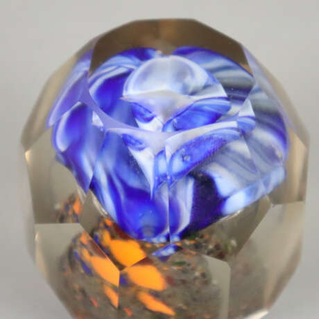 Paperweight - 20. Jh., leicht getönter Glaskorpus,… - Foto 2